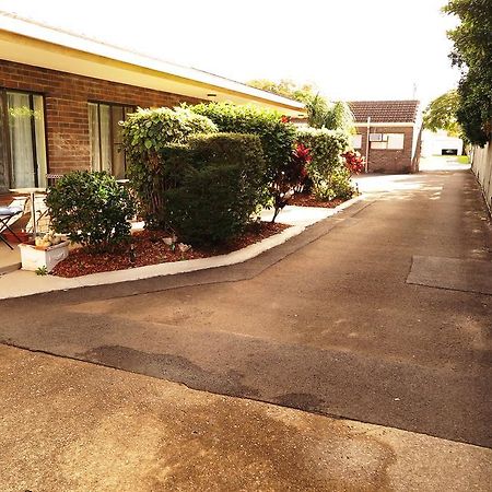 Twin Pines Motel Mooloolaba Zewnętrze zdjęcie