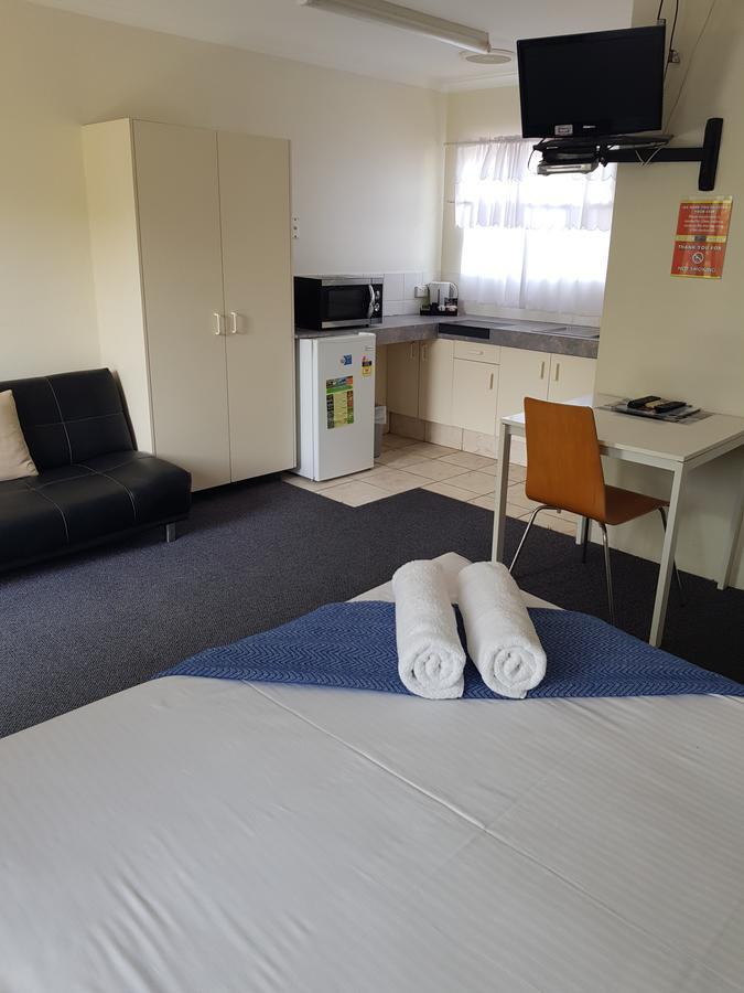 Twin Pines Motel Mooloolaba Zewnętrze zdjęcie