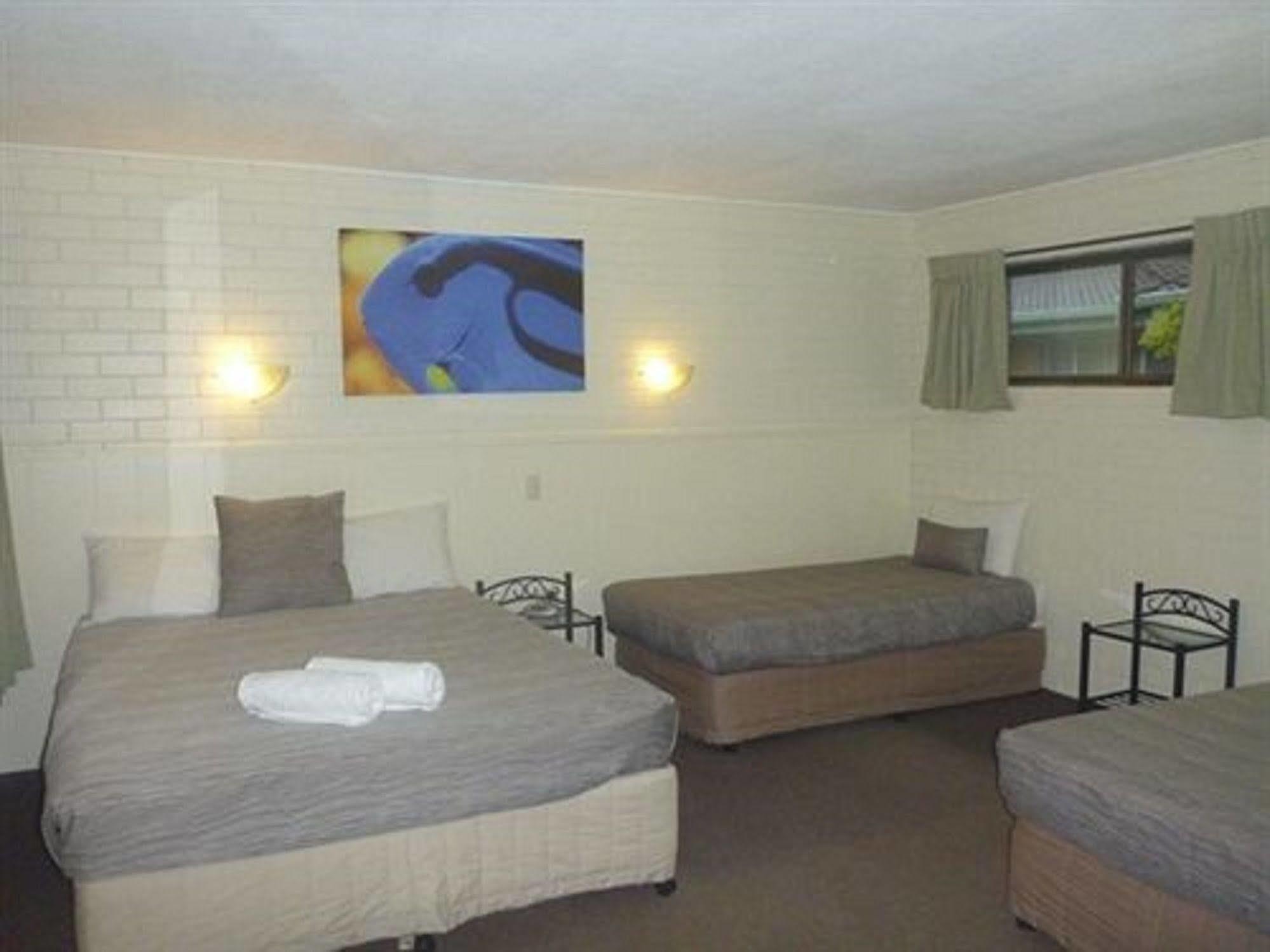 Twin Pines Motel Mooloolaba Zewnętrze zdjęcie