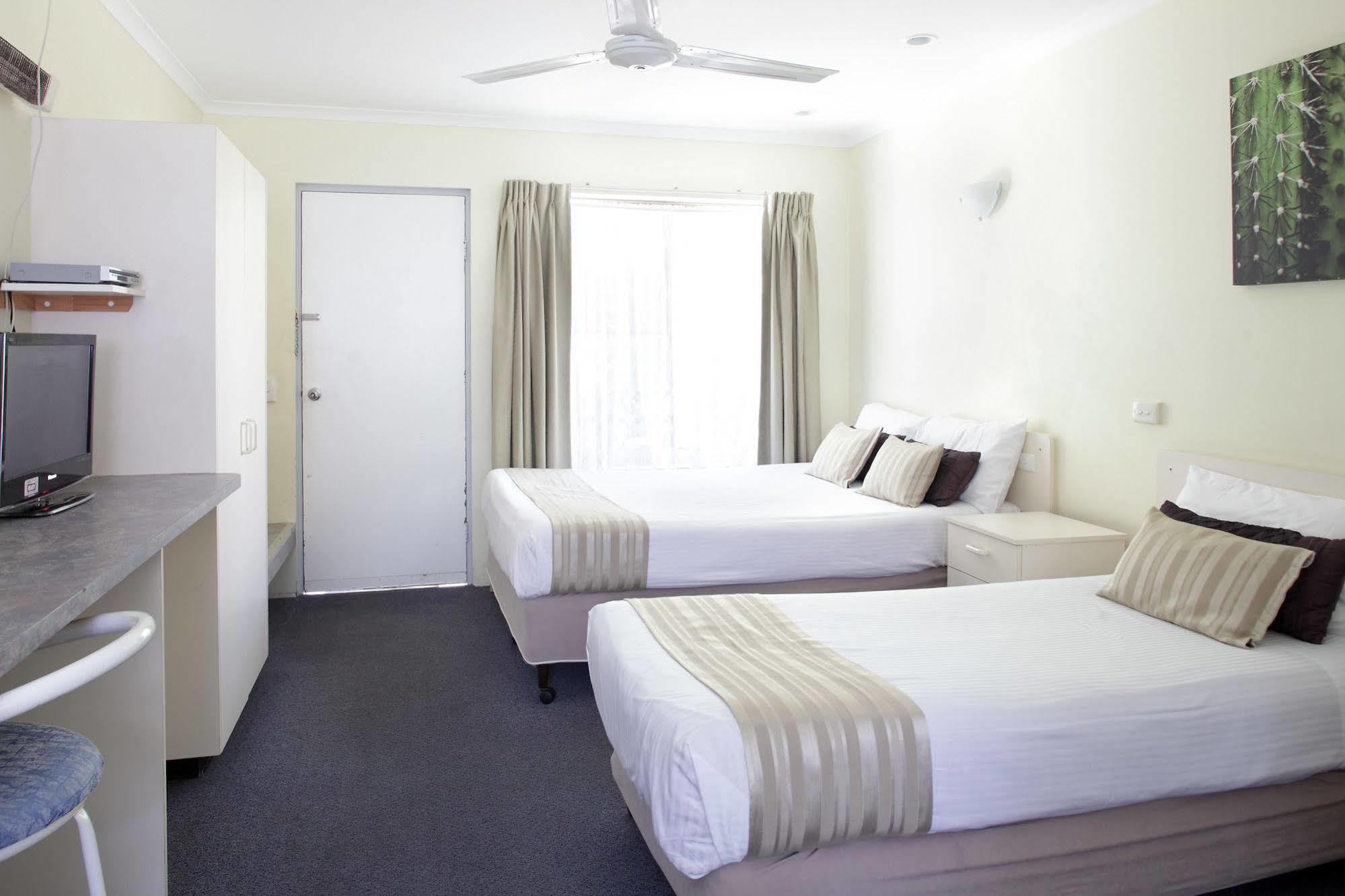 Twin Pines Motel Mooloolaba Zewnętrze zdjęcie