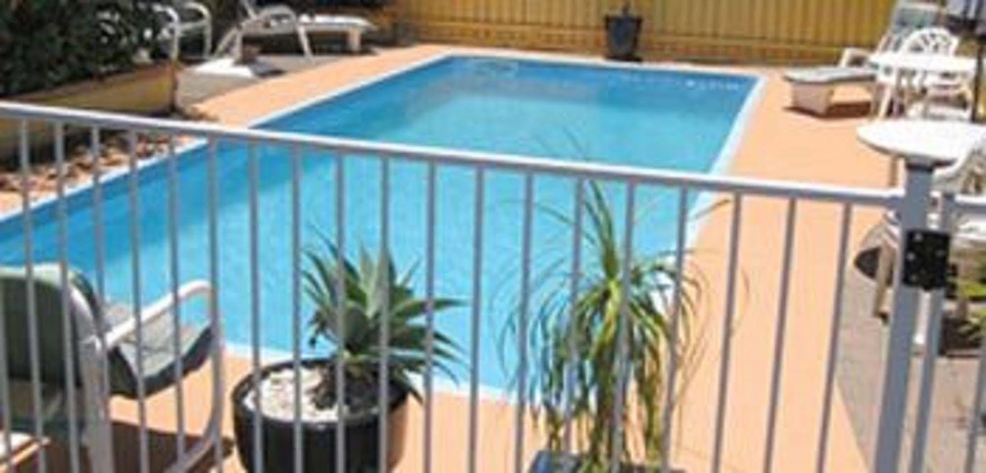 Twin Pines Motel Mooloolaba Zewnętrze zdjęcie